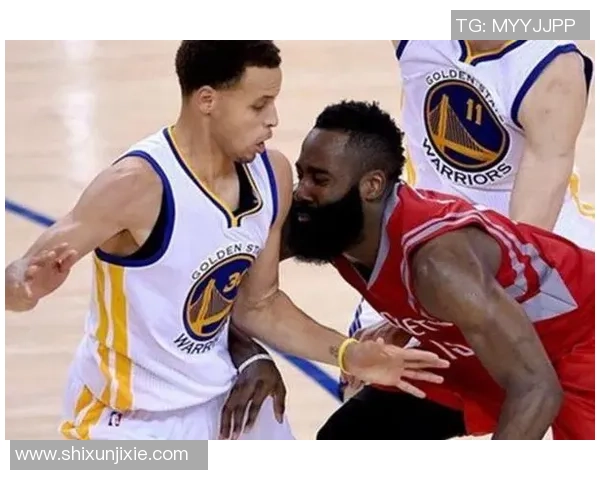 足球球星与篮球球星跨界互动与合作的深度探讨与影响分析 足球球星与篮球球星跨界互动与合作的深度探讨与影响分析