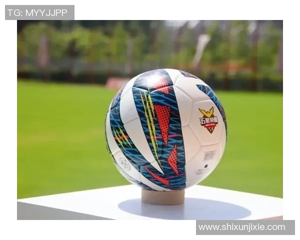 足球球星亲自挑战足球游戏:虚拟赛场上谁能胜出争夺冠军荣耀 足球球星亲自挑战足球游戏:虚拟赛场上谁能胜出争夺冠军荣耀